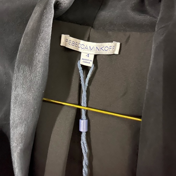 Grey/blue soft material. - Picture 2 of 2